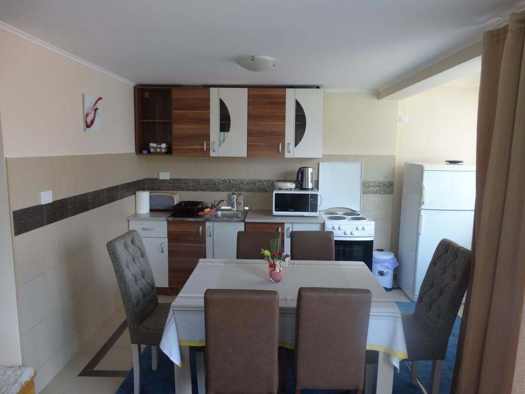 Agape Apartments Tivat Kültér fotó